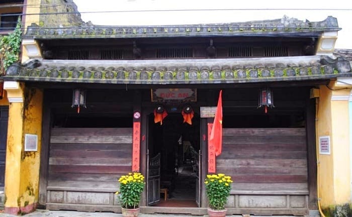 Ngôi nhà cổ tới 180 năm tuổi